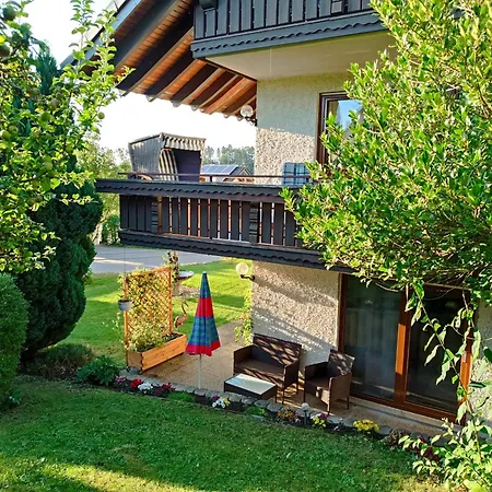 Apartamento Gemütliche Mit Terrasse, Im Schwarzwald *